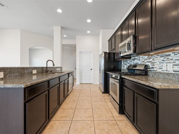 16627 Lake Aquilla Lane, Houston TX 77044