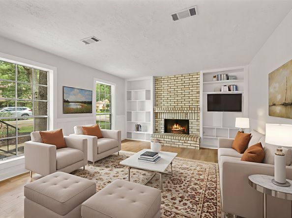 12 S Cypress Pine Drive, The Woodlands TX 77381