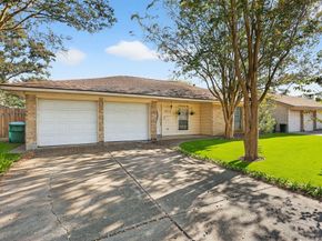 10519 Sagepark Lane, Houston TX 77089