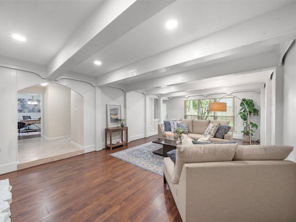 2830 Bernadette Lane, Houston TX 77043