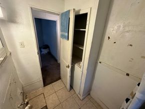 5330 Willow Glen Drive, Houston TX 77033