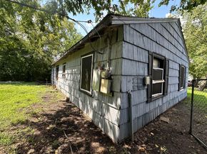 5330 Willow Glen Drive, Houston TX 77033