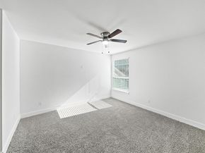 2829 Timmons Lane 209, Houston TX 77027