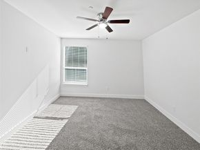 2829 Timmons Lane 209, Houston TX 77027