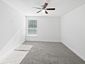 2829 Timmons Lane 209, Houston TX 77027