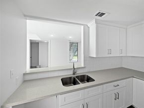 2829 Timmons Lane 209, Houston TX 77027
