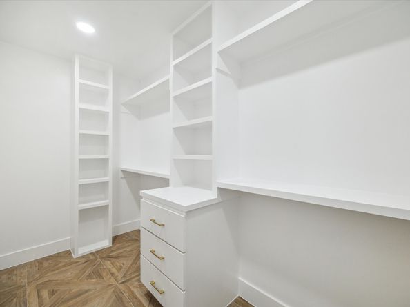 5602 Dumfries Drive, Houston TX 77096