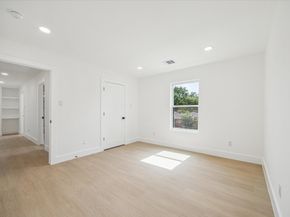 5602 Dumfries Drive, Houston TX 77096