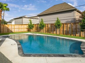 5115 S Braeswood Boulevard, Houston TX 77096