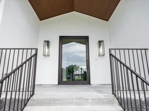 5115 S Braeswood Boulevard, Houston TX 77096