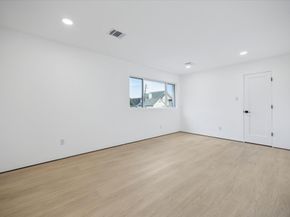 5115 S Braeswood Boulevard, Houston TX 77096