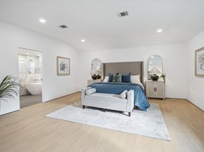 5115 S Braeswood Boulevard, Houston TX 77096