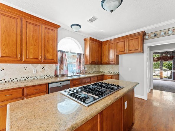 4414 Riverside Oaks Drive, Houston TX 77345