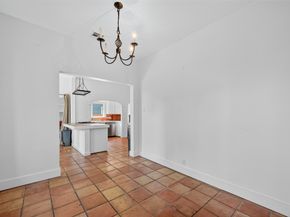 310 E 25th Street, Houston TX 77008