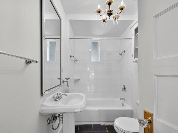 310 E 25th Street, Houston TX 77008