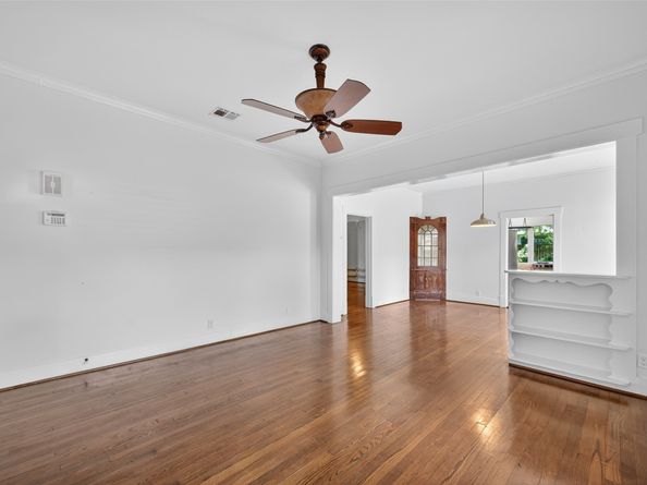 310 E 25th Street, Houston TX 77008