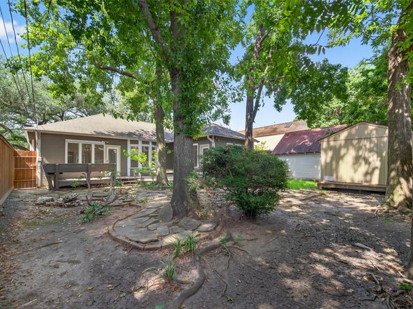 310 E 25th Street, Houston TX 77008