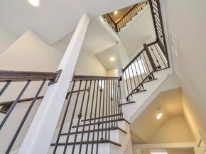 5813 Petty Street C, Houston TX 77007