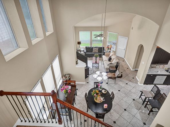 9803 Clanton Pines Drive, Humble TX 77396