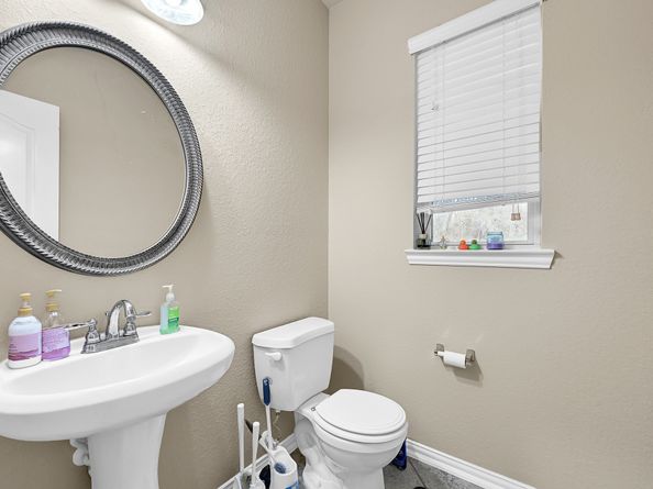 9803 Clanton Pines Drive, Humble TX 77396