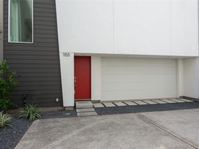 1155 W 18th Street, Houston TX 77008