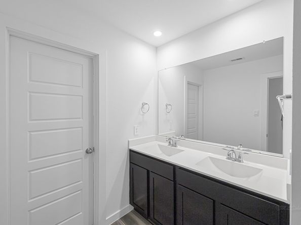 3002 Crown Gate Drive, Houston TX 77047