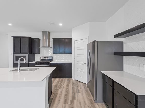 3002 Crown Gate Drive, Houston TX 77047