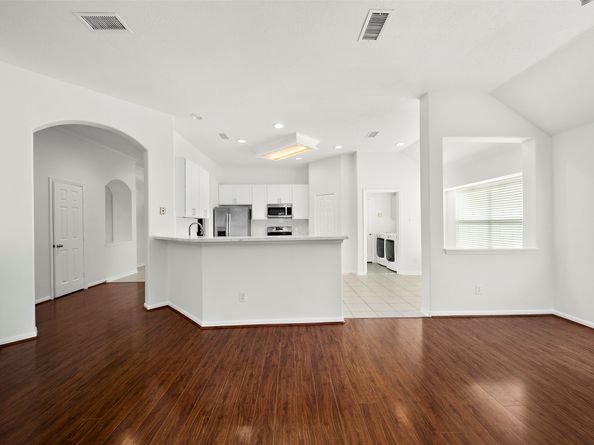83 Hidden Meadow Drive, The Woodlands TX 77382