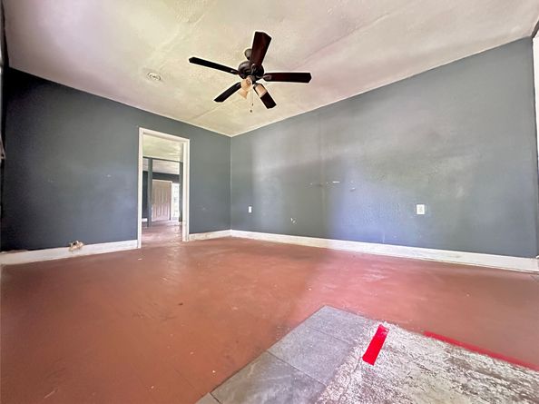 9108 Elbert Street, Houston TX 77028