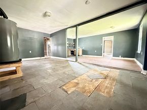 9108 Elbert Street, Houston TX 77028