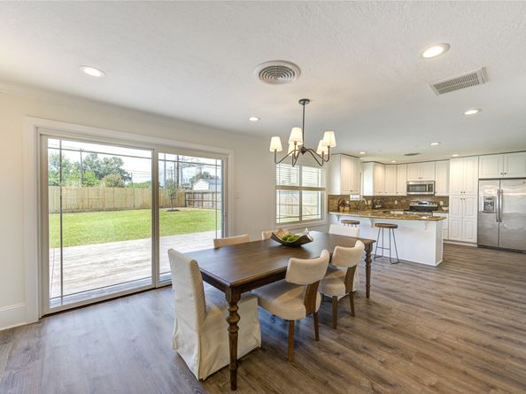 1311 Guese Road, Houston TX 77008
