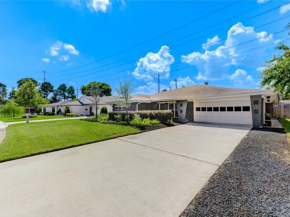 1311 Guese Road, Houston TX 77008