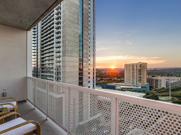 301 West Avenue 1301, Austin TX 78701