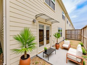 3721 Main Poplar Drive, Houston TX 77025