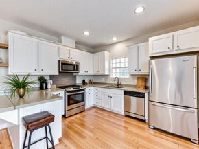 3721 Main Poplar Drive, Houston TX 77025
