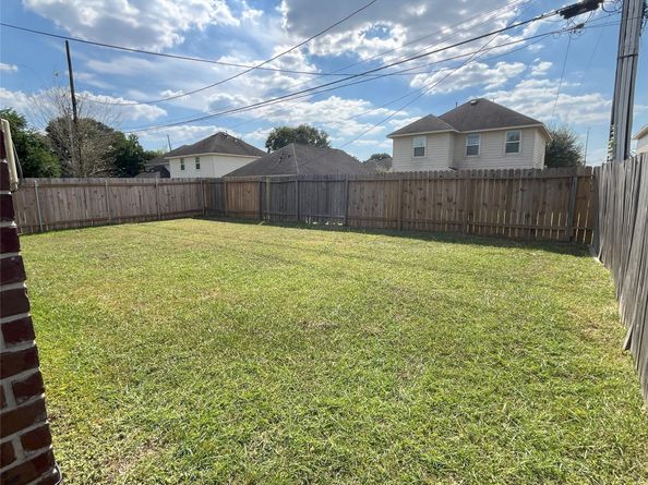 6310 Luce Street, Houston TX 77087