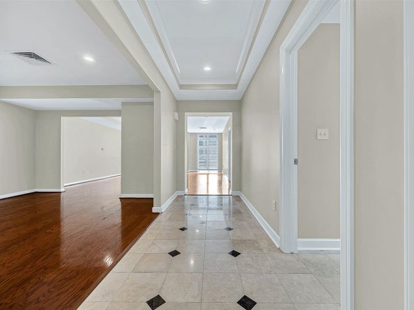 914 Main Street 1213, Houston TX 77002