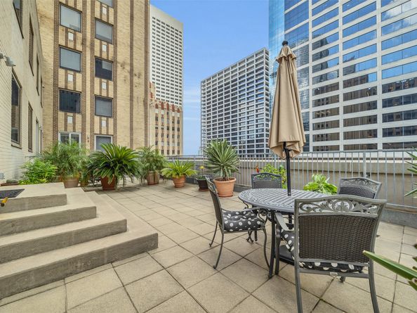 914 Main Street 1213, Houston TX 77002