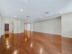 914 Main Street 1213, Houston TX 77002