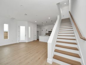 2210 Diagonal Lane, Houston TX 77051