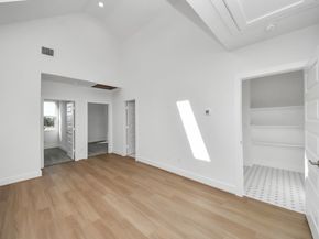 2210 Diagonal Lane, Houston TX 77051