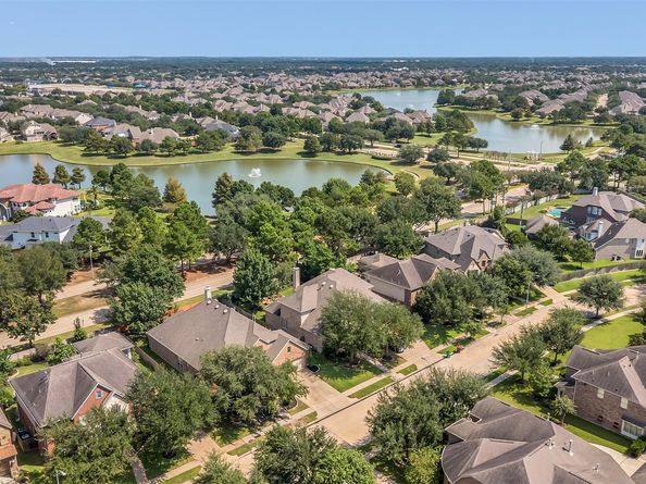 15127 Turquoise Mist Drive, Cypress TX 77433