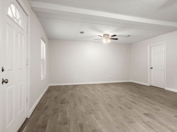 5219 Myrtlewood Street, Houston TX 77033