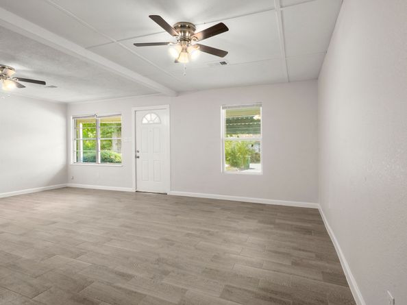 5219 Myrtlewood Street, Houston TX 77033