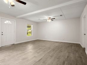 5219 Myrtlewood Street, Houston TX 77033