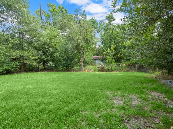 5219 Myrtlewood Street, Houston TX 77033