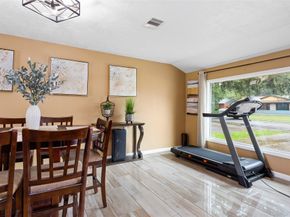 10426 Ney, Houston TX 77034