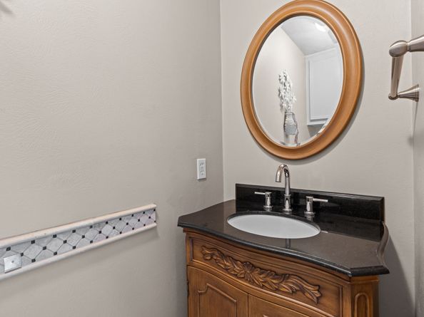 7414 Starbridge Drive, Houston TX 77095