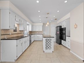 7414 Starbridge Drive, Houston TX 77095