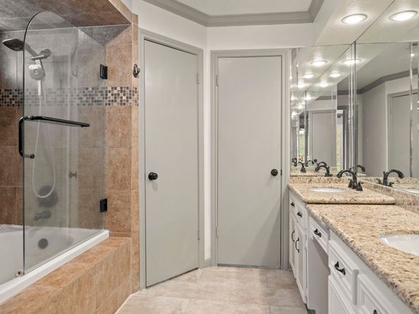 1638 Fall Valley Drive, Houston TX 77077